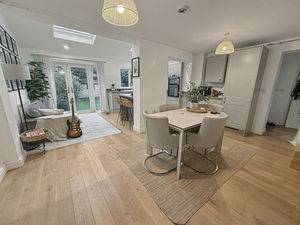 Photo 15- click for photo gallery